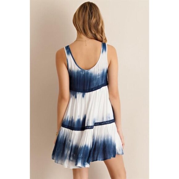 NWT Boutique Tie-Dye Blue & White Viole & Lace Sleeveless Mini Slip Dress - Picture 4 of 5
